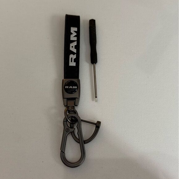 Dodge Ram Key Fob Keychain in Black Leather NWT - Picture 1 of 4